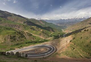 Voyage en train dans la vallée de Ferghana
