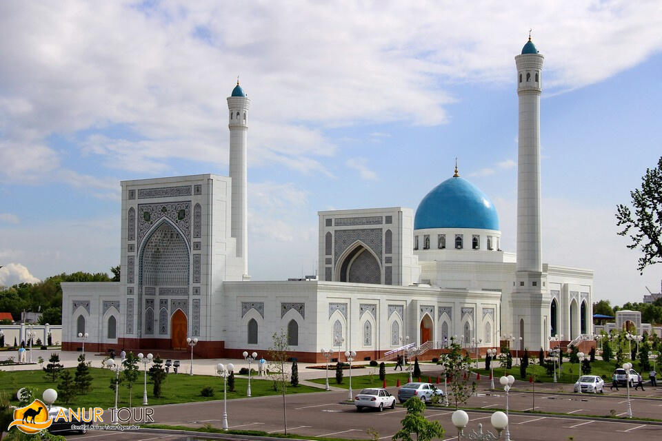 Main photo