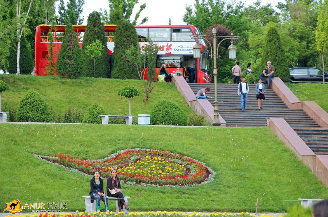 Main photo