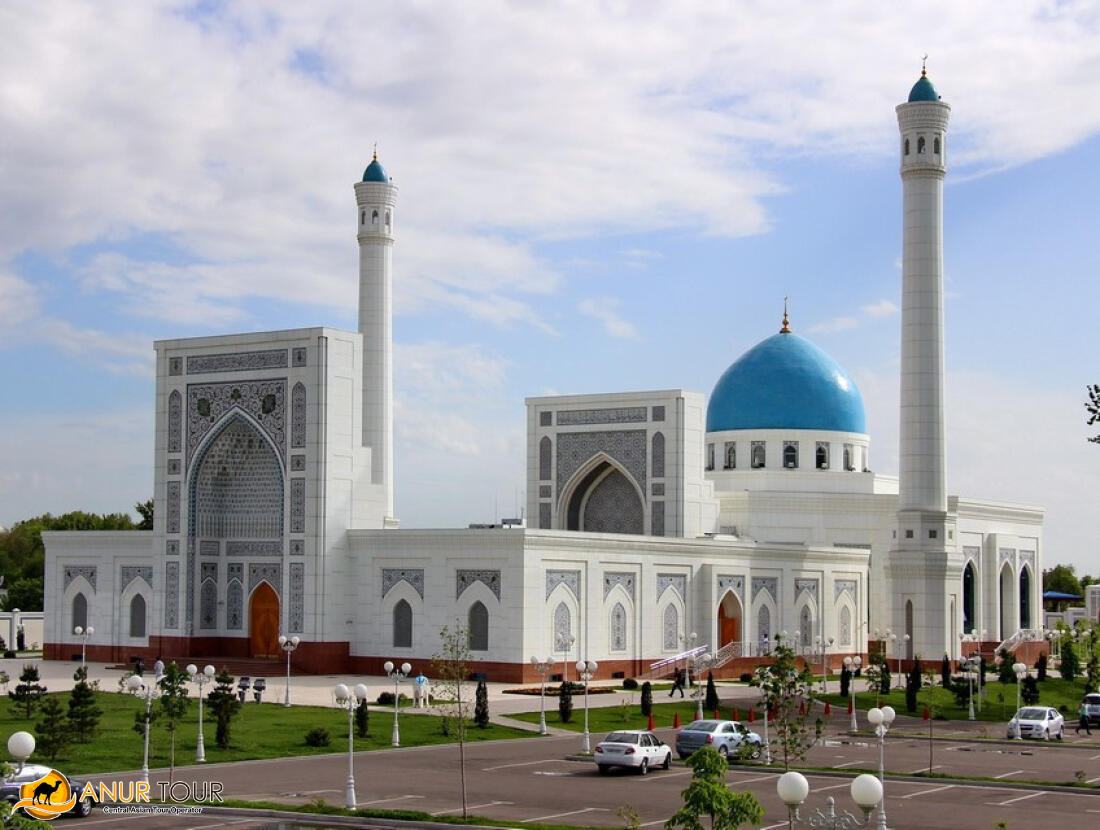 Main photo