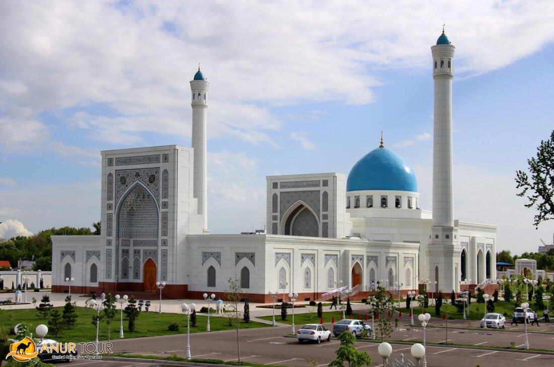 Main photo